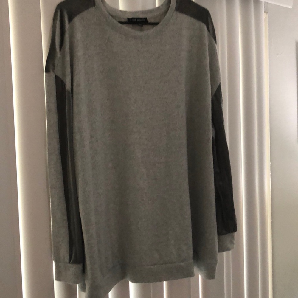 Beautiful Lane Bryant shirt